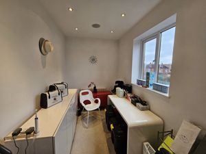 Photo 16- click for photo gallery